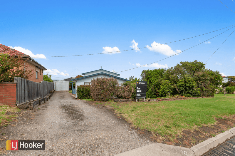 19 O'Neills Road, LAKES ENTRANCE, VIC 3909