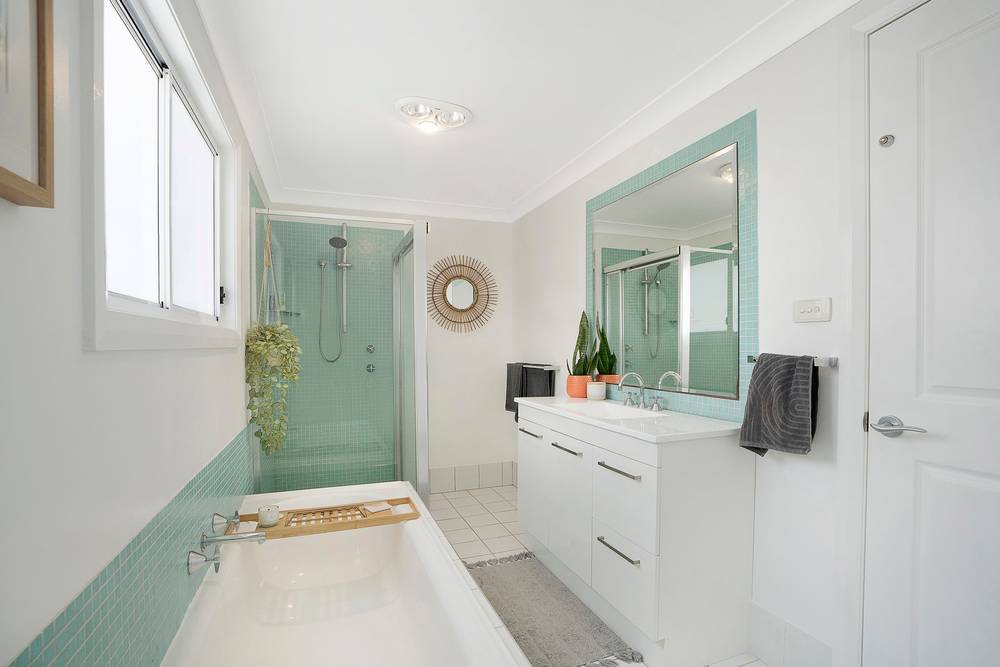 30 Mermaid Drive, Bateau Bay, NSW 2261