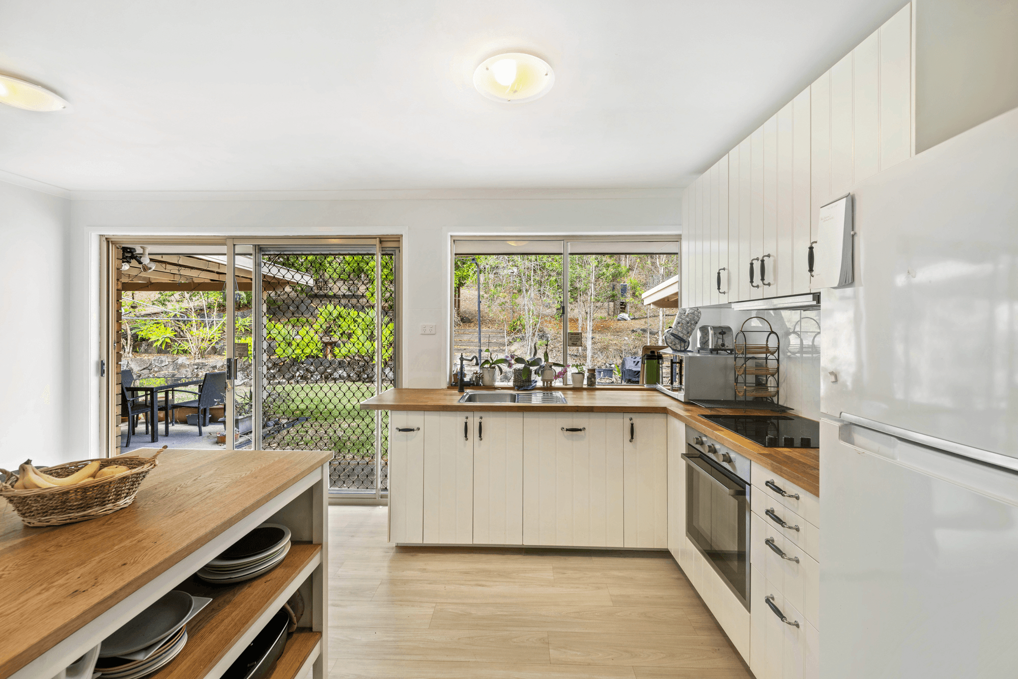 12 Suzen Court, MOOLOOLAH VALLEY, QLD 4553