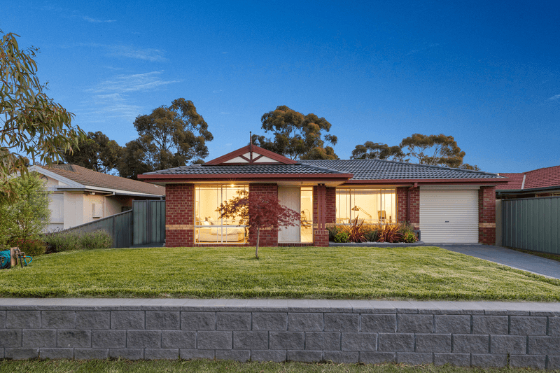 32 Wharton Avenue, BROADMEADOWS, VIC 3047