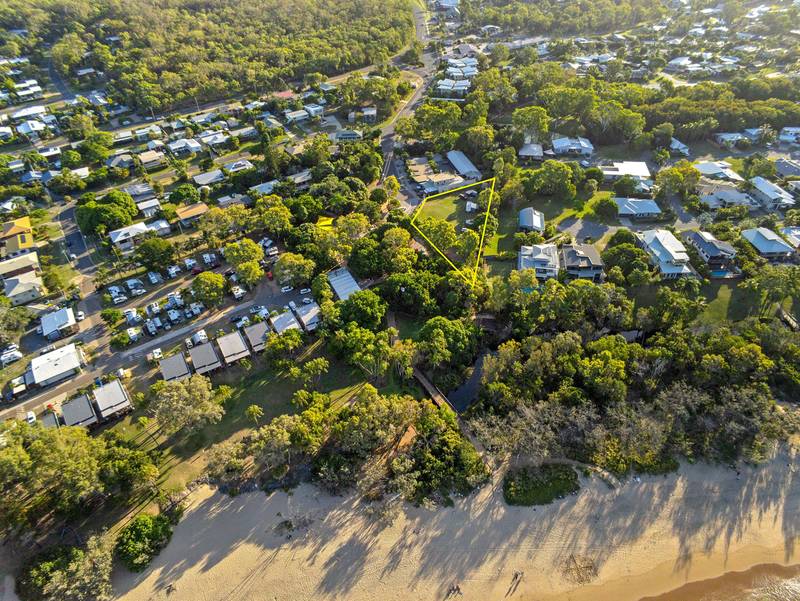 9 Agnes Street, AGNES WATER, QLD 4677