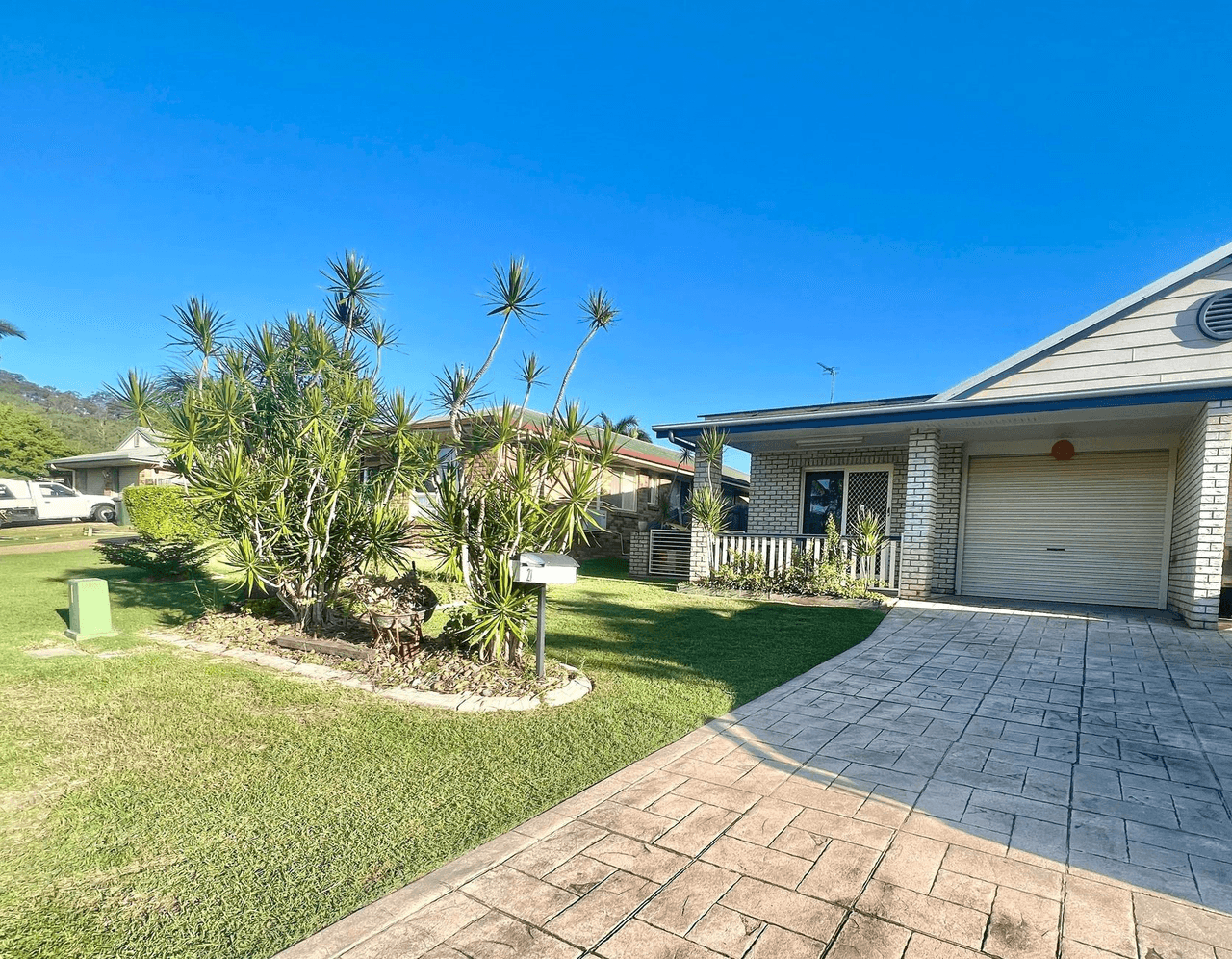 21 Witney Street, TELINA, QLD 4680