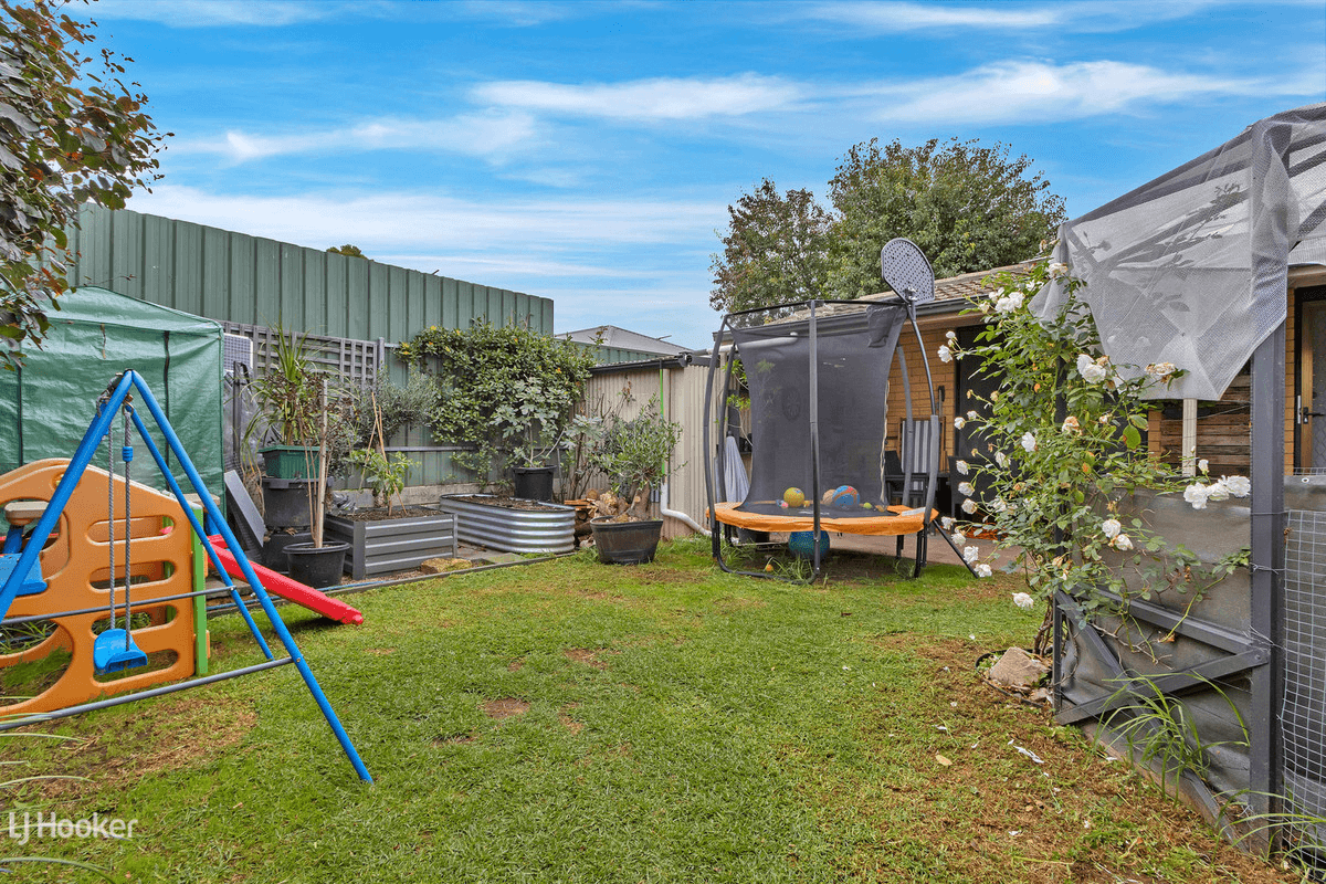17/4 Para Road, EVANSTON, SA 5116