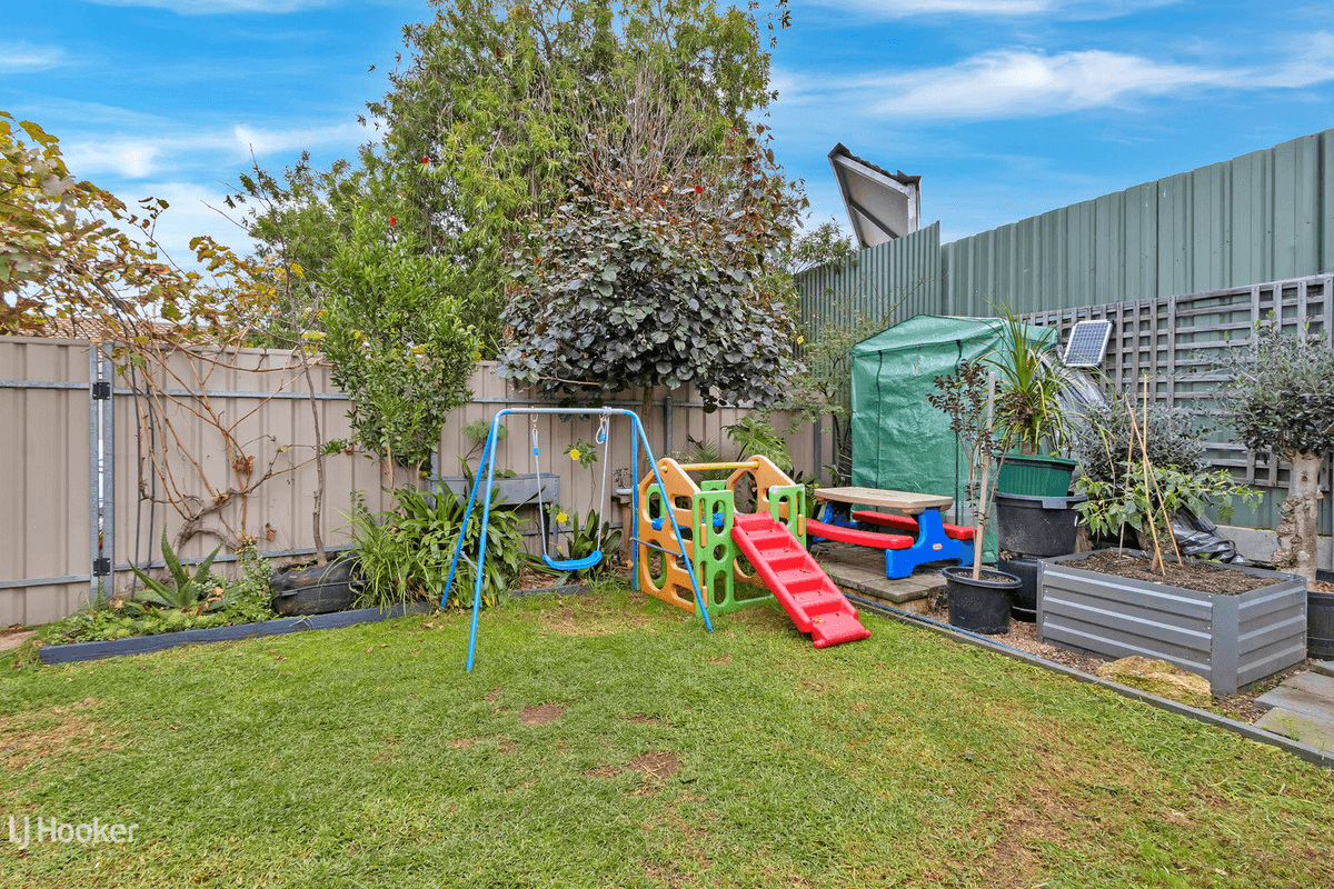 17/4 Para Road, EVANSTON, SA 5116