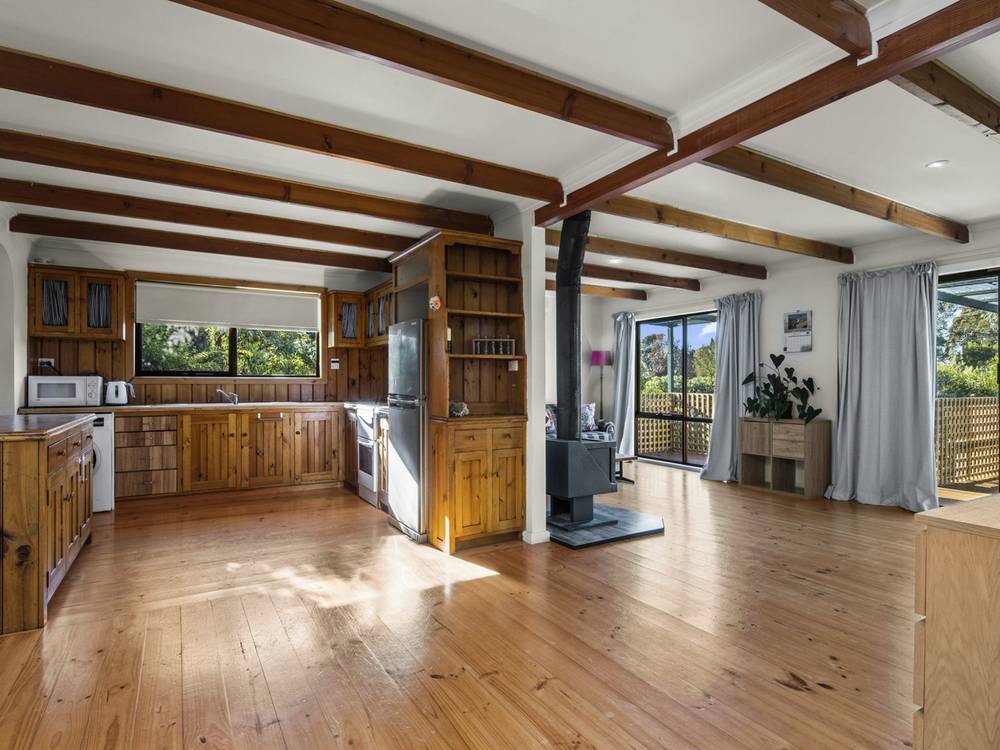 4 Burgess Street, BICHENO, TAS 7215