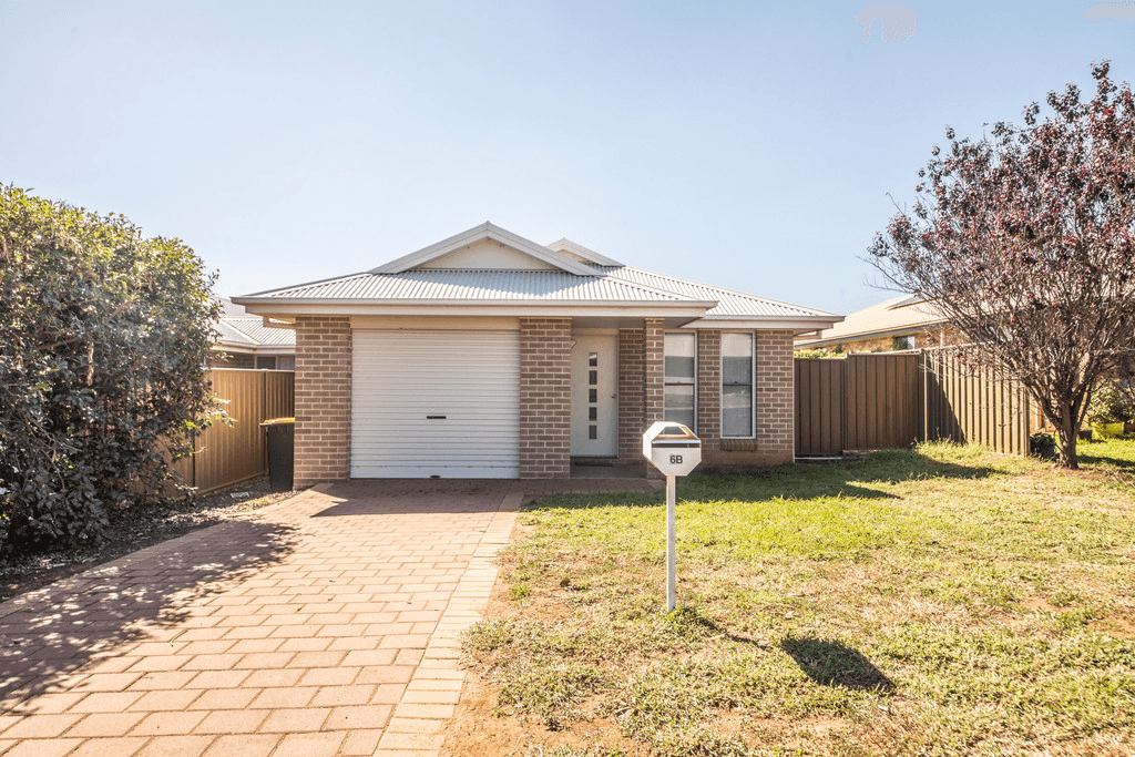 6A & 6B Thornett Place, DUBBO, NSW 2830