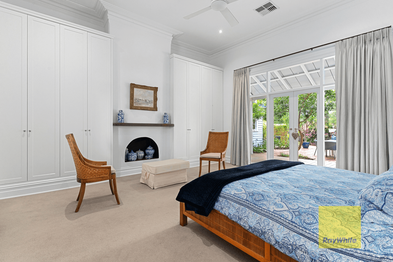 30 Salvado Street, COTTESLOE, WA 6011