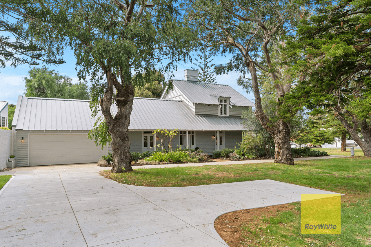 30 Salvado Street, COTTESLOE, WA 6011