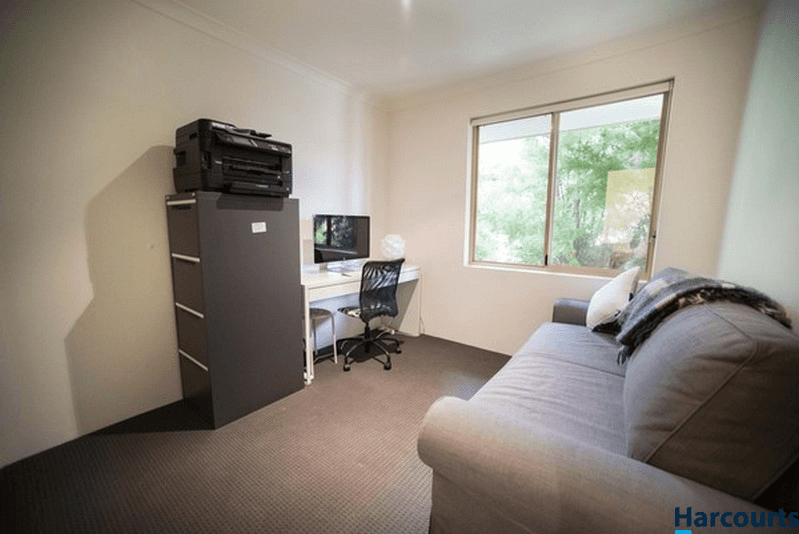 24/15 Jugan Street, MOUNT HAWTHORN, WA 6016