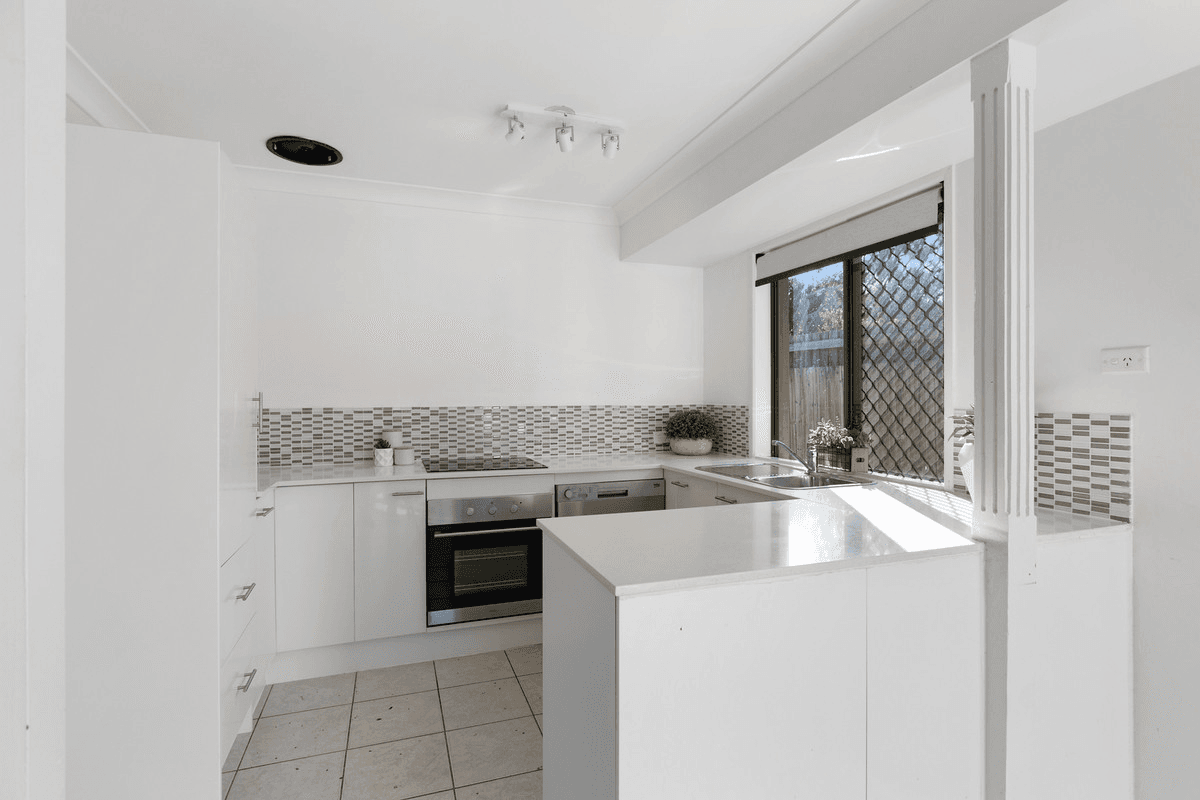 1/22 Nottinghill Street, BIRKDALE, QLD 4159