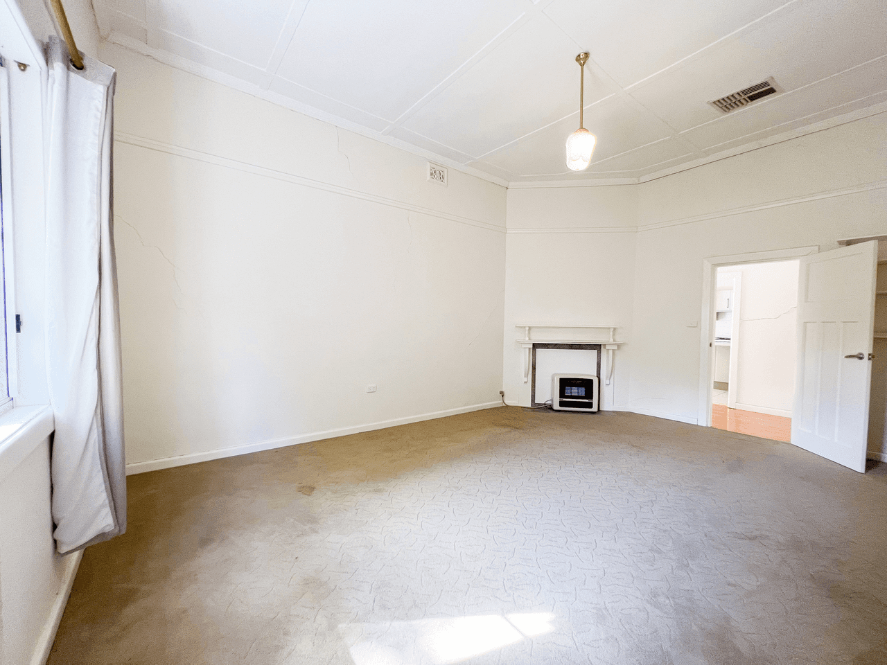 54 Orange Street, PARKES, NSW 2870