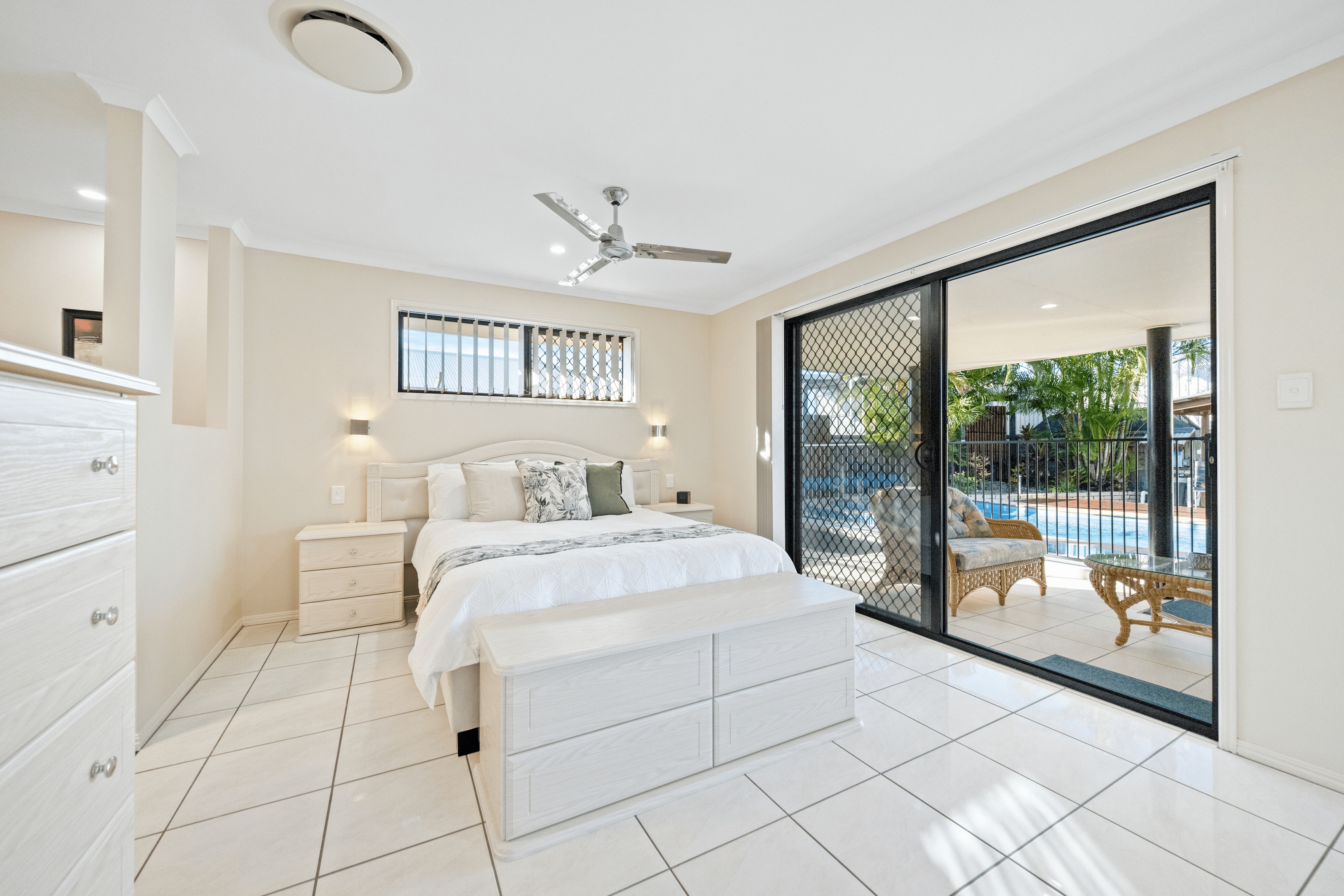 20 Banksia Avenue, TIN CAN BAY, QLD 4580
