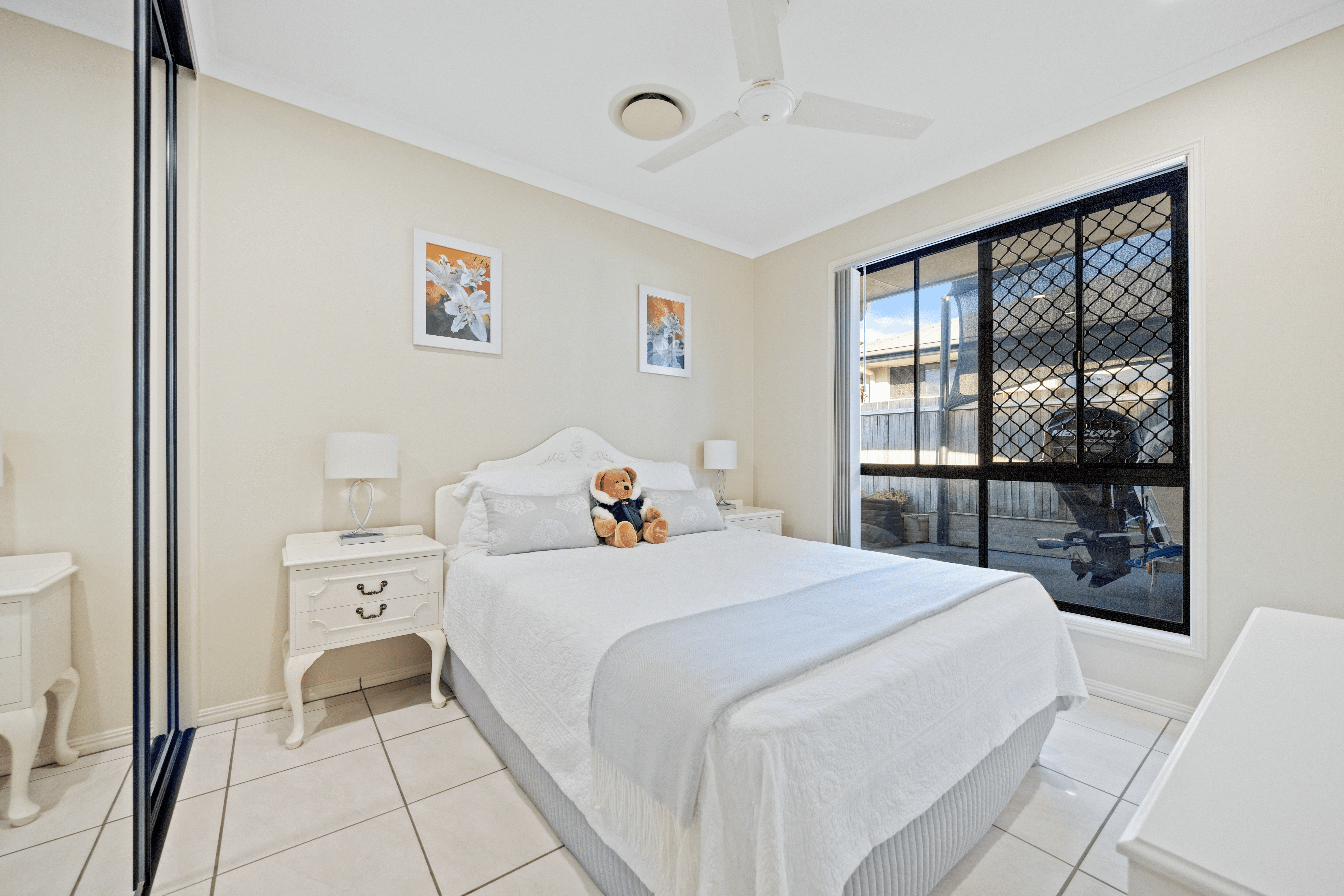 20 Banksia Avenue, TIN CAN BAY, QLD 4580