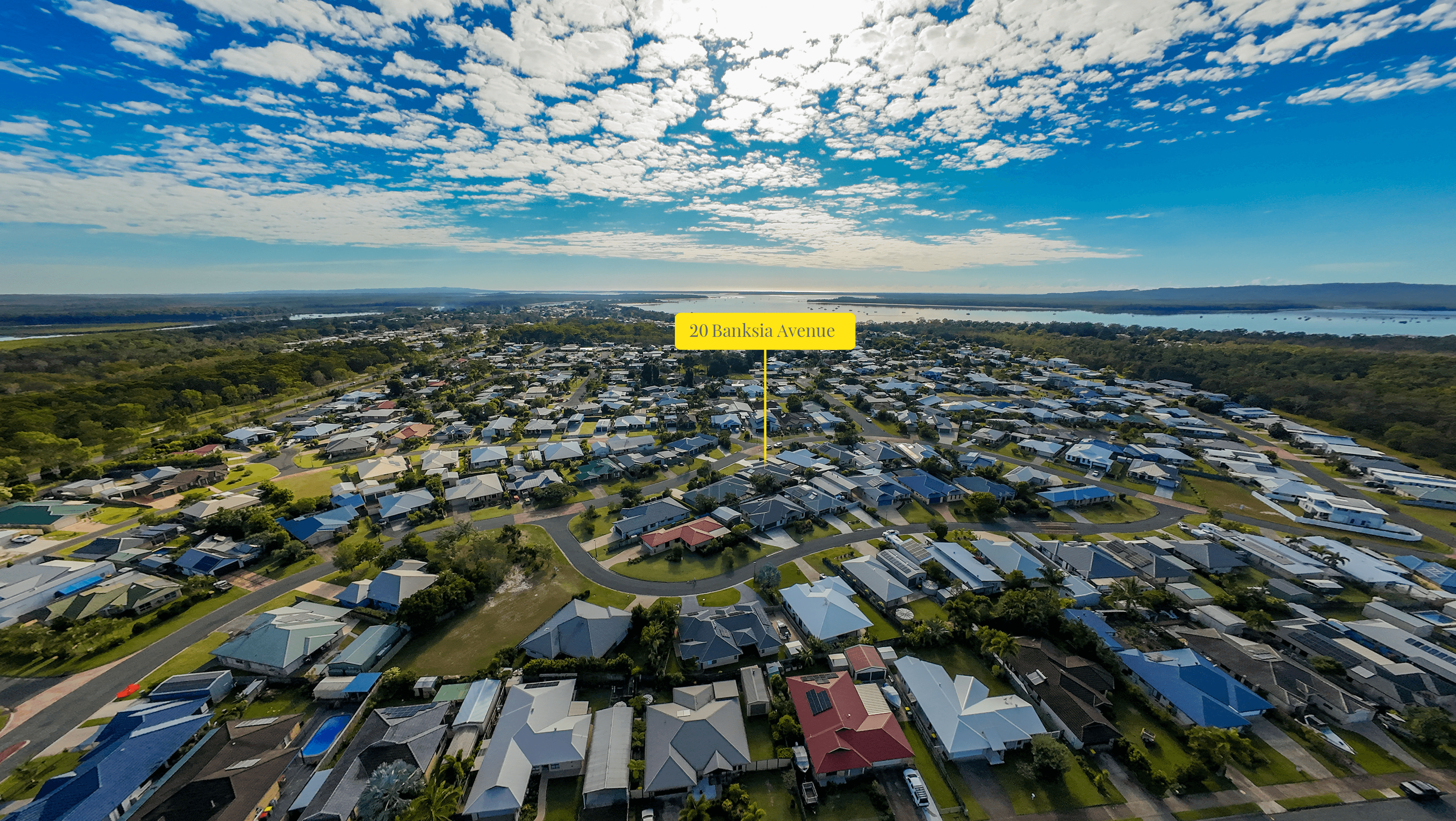 20 Banksia Avenue, TIN CAN BAY, QLD 4580