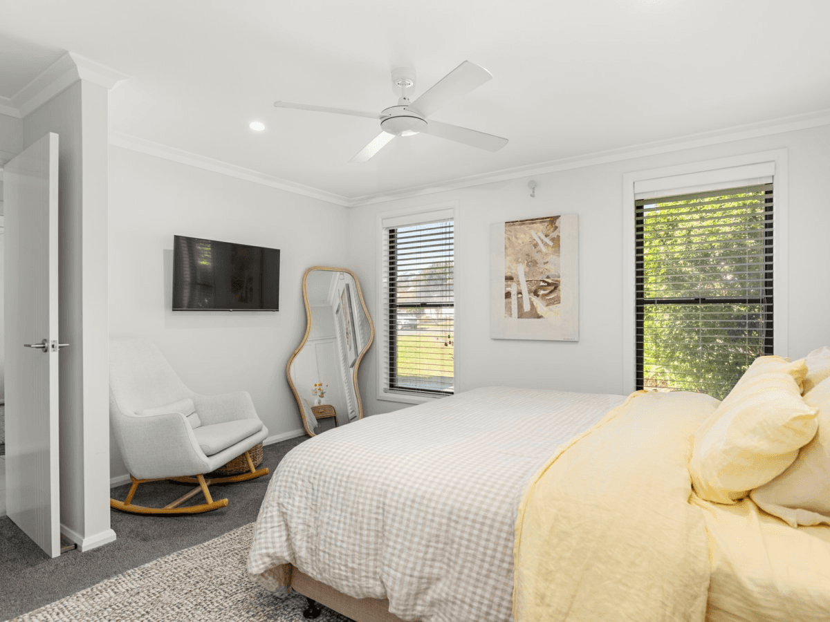 7 Kadungle Close, WALLABI POINT, NSW 2430