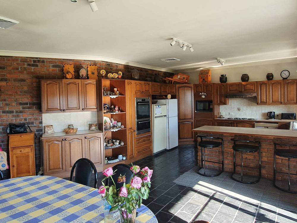 23 St Johns Road, Canley Heights, NSW 2166