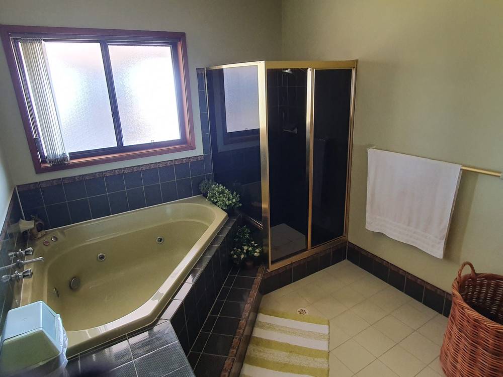 23 St Johns Road, Canley Heights, NSW 2166
