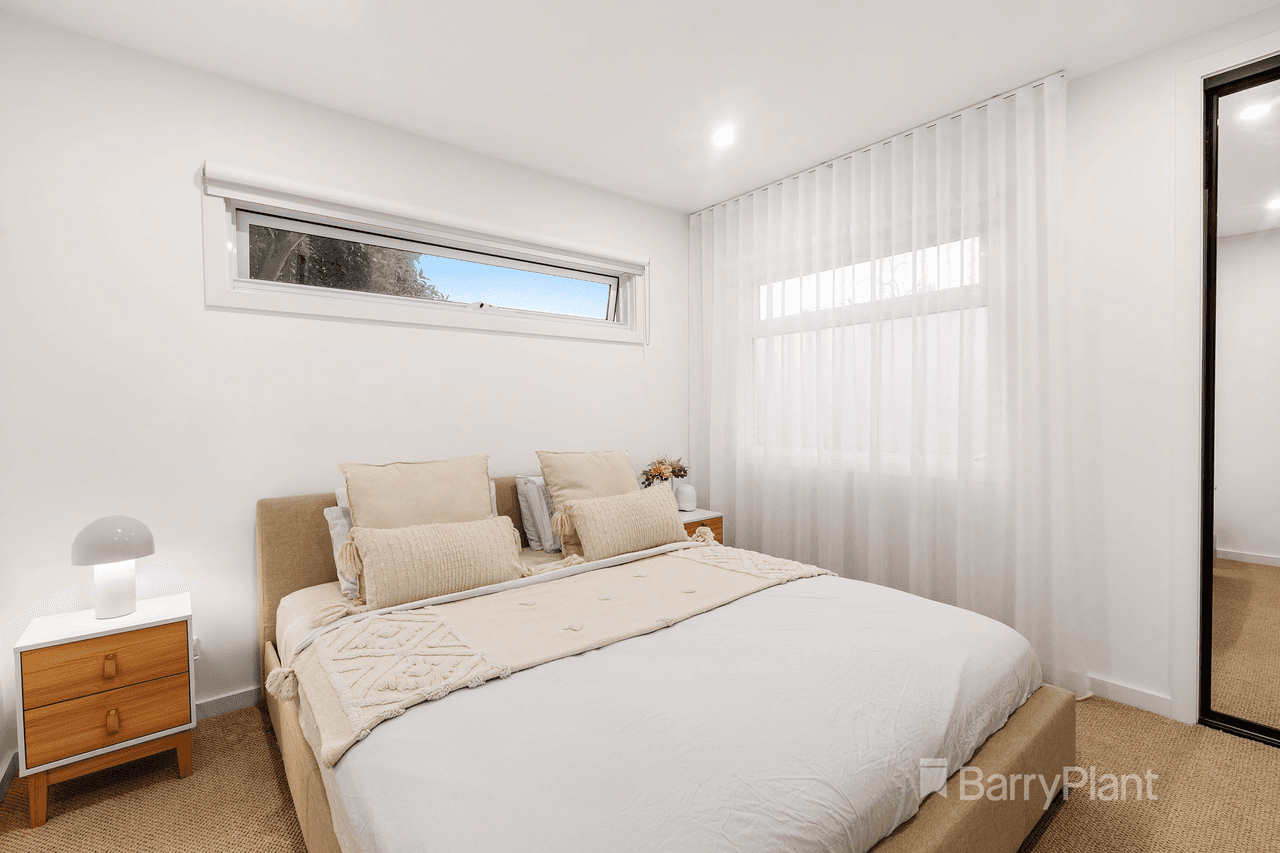 2/18 Cousin Drive, Bayswater, VIC 3153