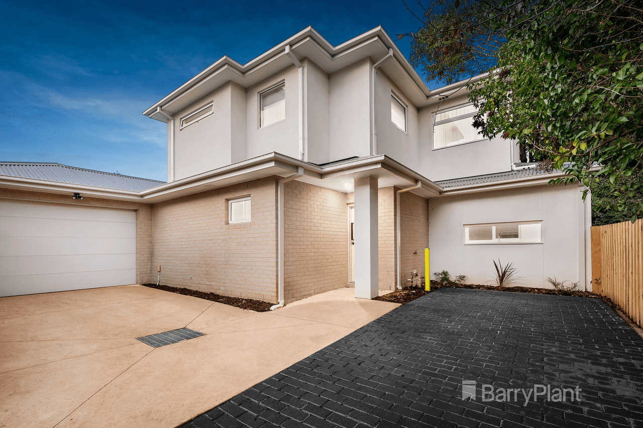 2/18 Cousin Drive, Bayswater, VIC 3153