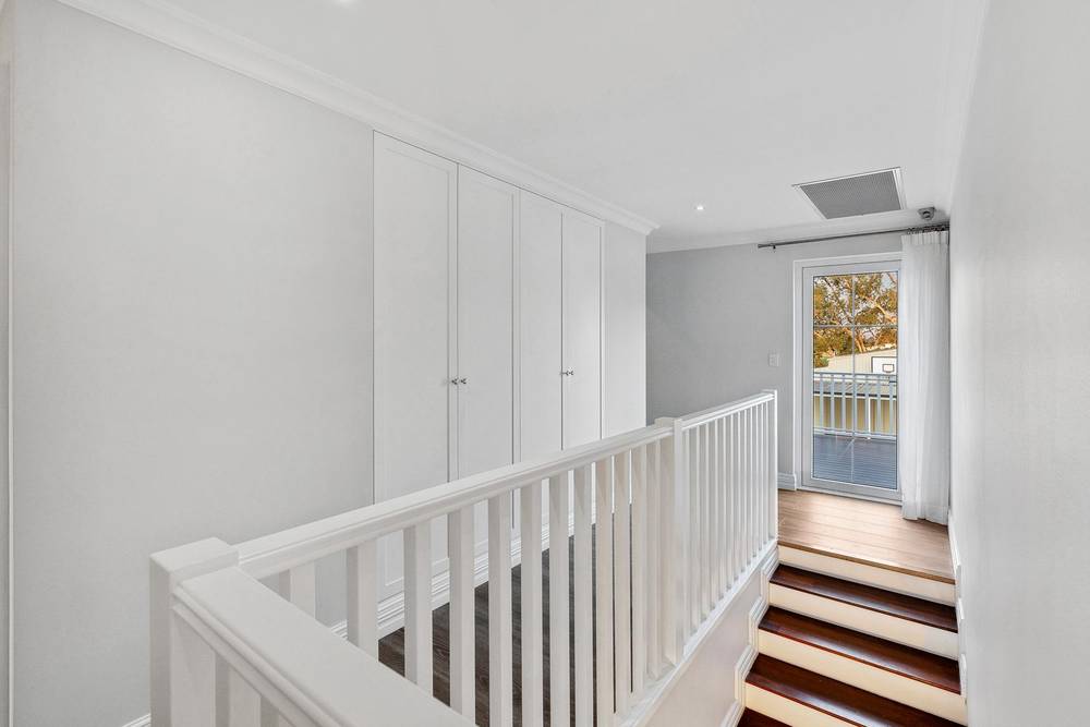 28 Avana Loop, Caversham, WA 6055
