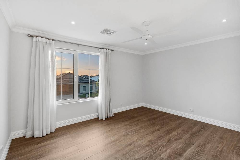28 Avana Loop, Caversham, WA 6055
