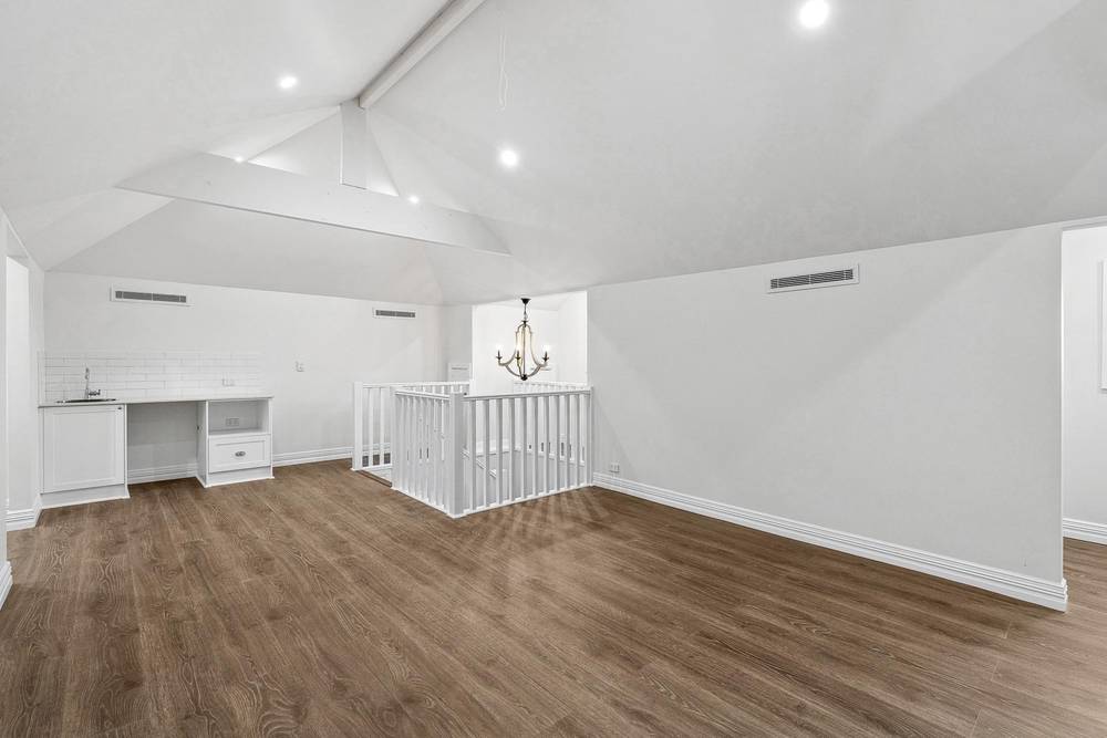 28 Avana Loop, Caversham, WA 6055