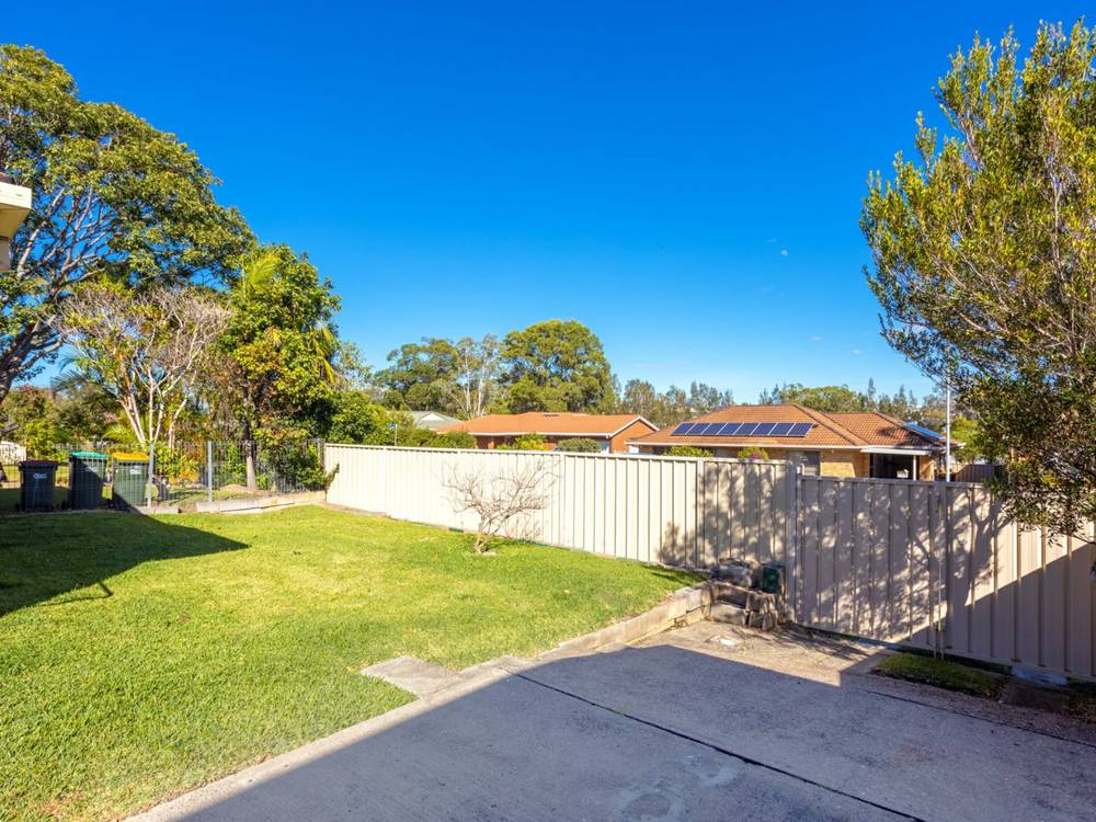 1/6 Osprey Avenue, OLD BAR, NSW 2430