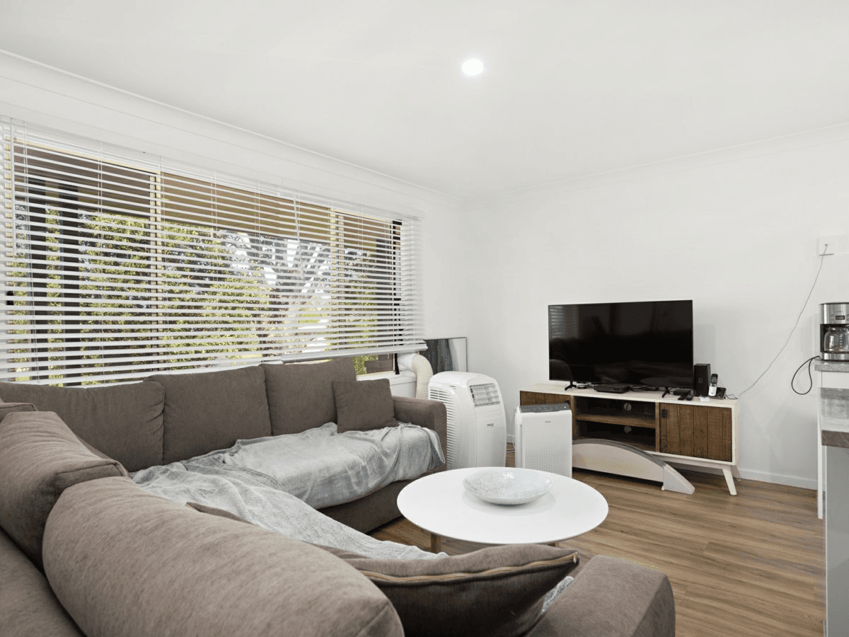 1/6 Osprey Avenue, OLD BAR, NSW 2430