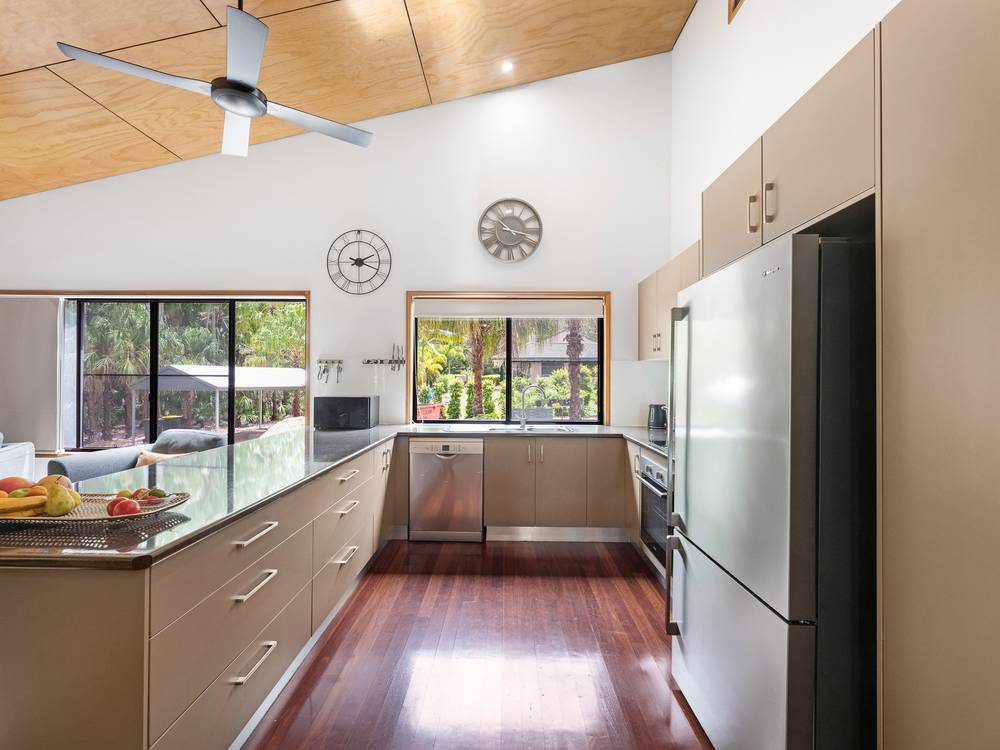 14-16 Pristine Place, DUNDOWRAN BEACH, QLD 4655