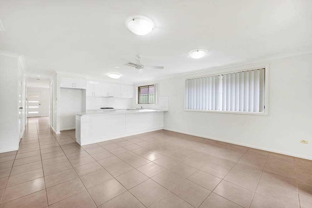 13 Emerald Avenue, TAMWORTH, NSW 2340