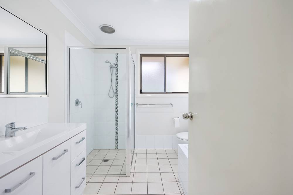 13 Emerald Avenue, TAMWORTH, NSW 2340
