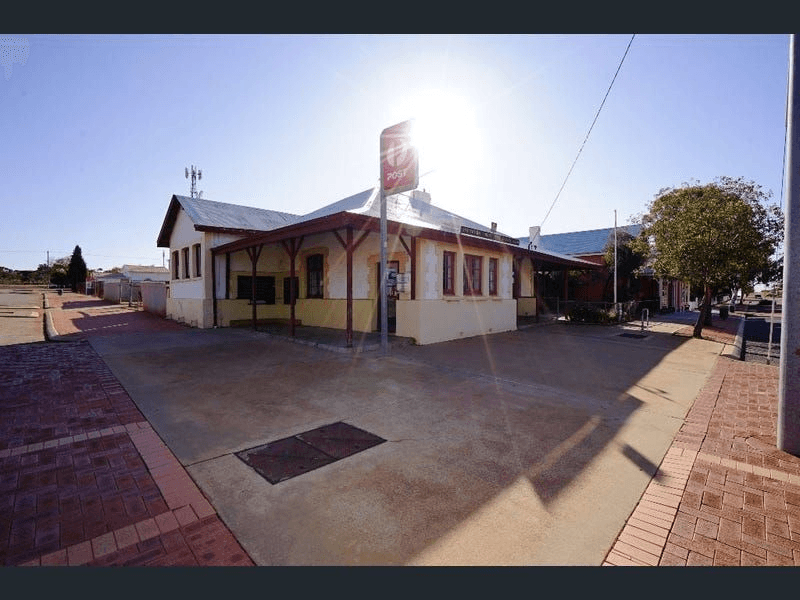24 ANTARES STREET, SOUTHERN CROSS, WA 6426