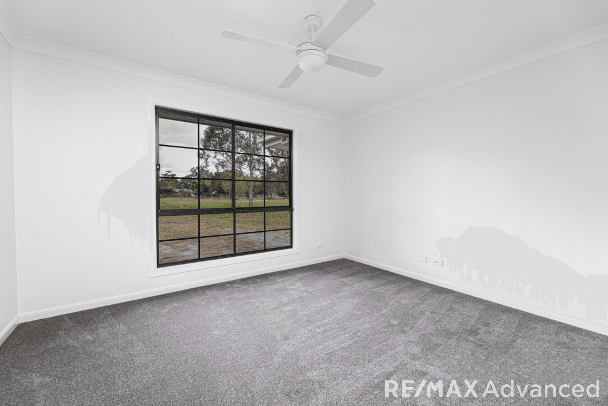 1-11 Murray Court, Beachmere, QLD 4510