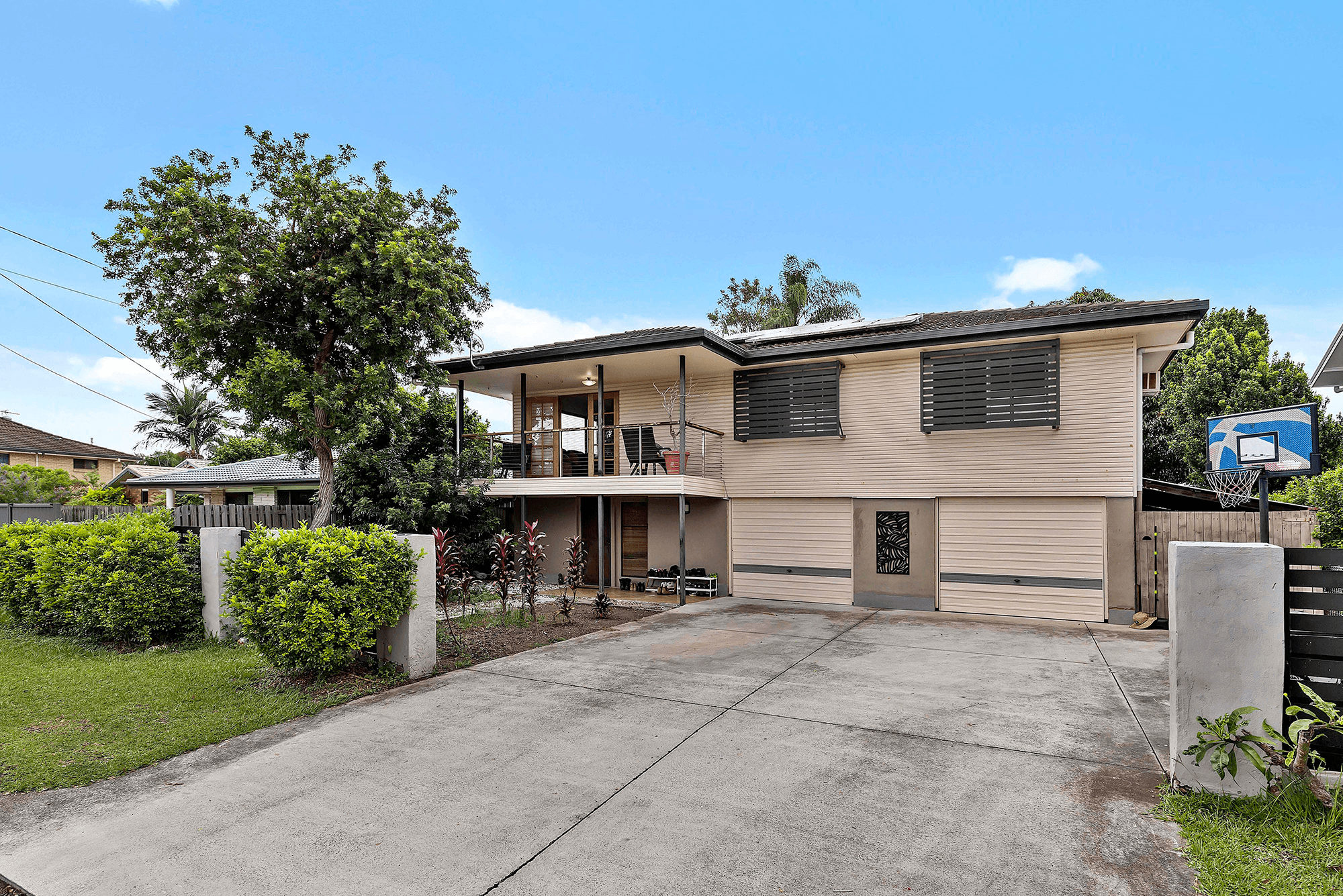 9 Crescent Court, ALBANY CREEK, QLD 4035