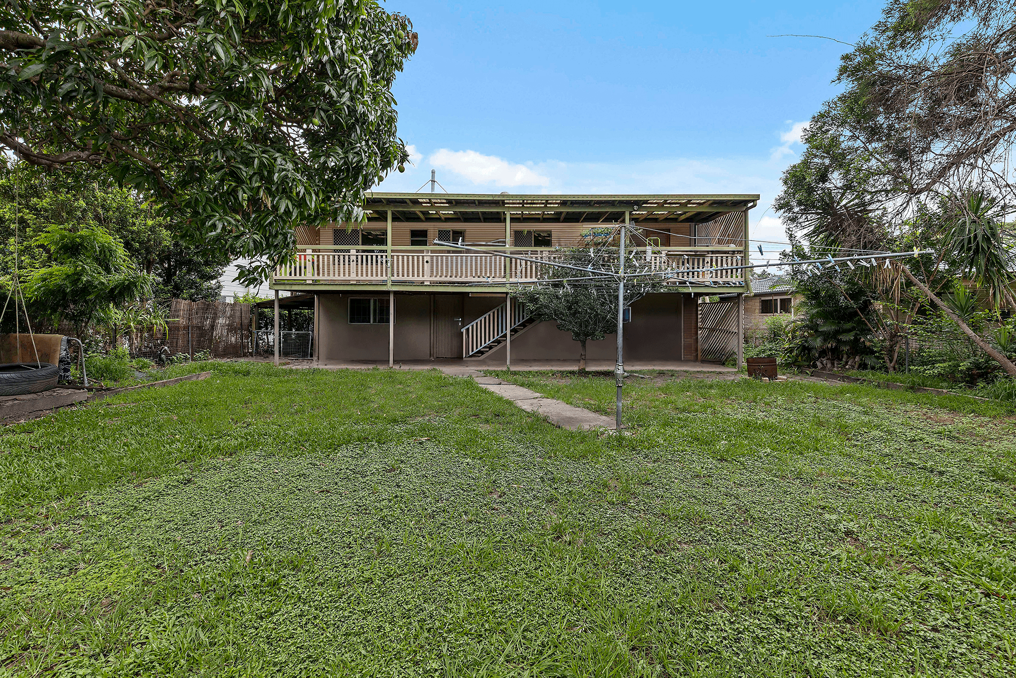 9 Crescent Court, ALBANY CREEK, QLD 4035