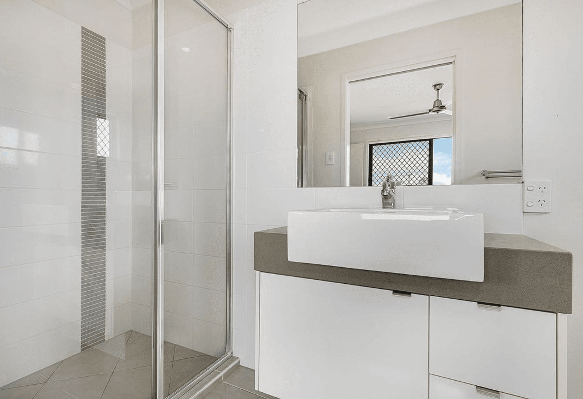 1/17 Birchgrove Crescent, KALLANGUR, QLD 4503