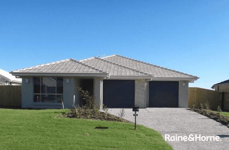 11 & 11A Lachlan Street, GLENEAGLE, QLD 4285