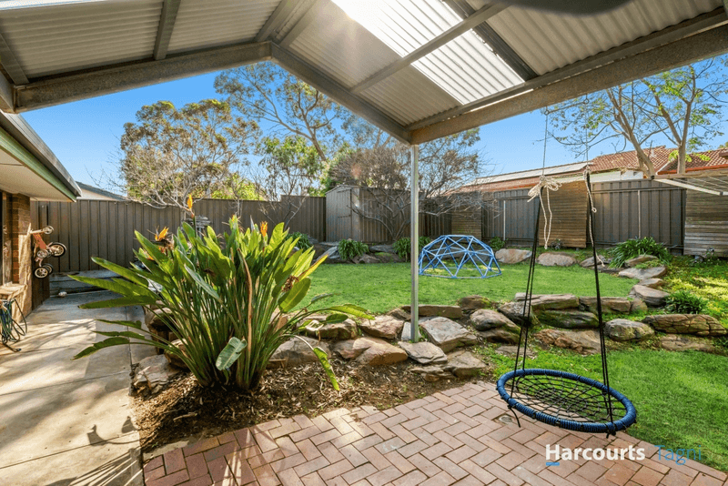 12 Maralyn Court, ABERFOYLE PARK, SA 5159