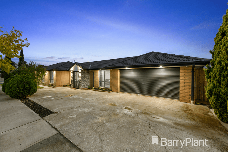 7 Sandalwood Avenue, Hillside, VIC 3037