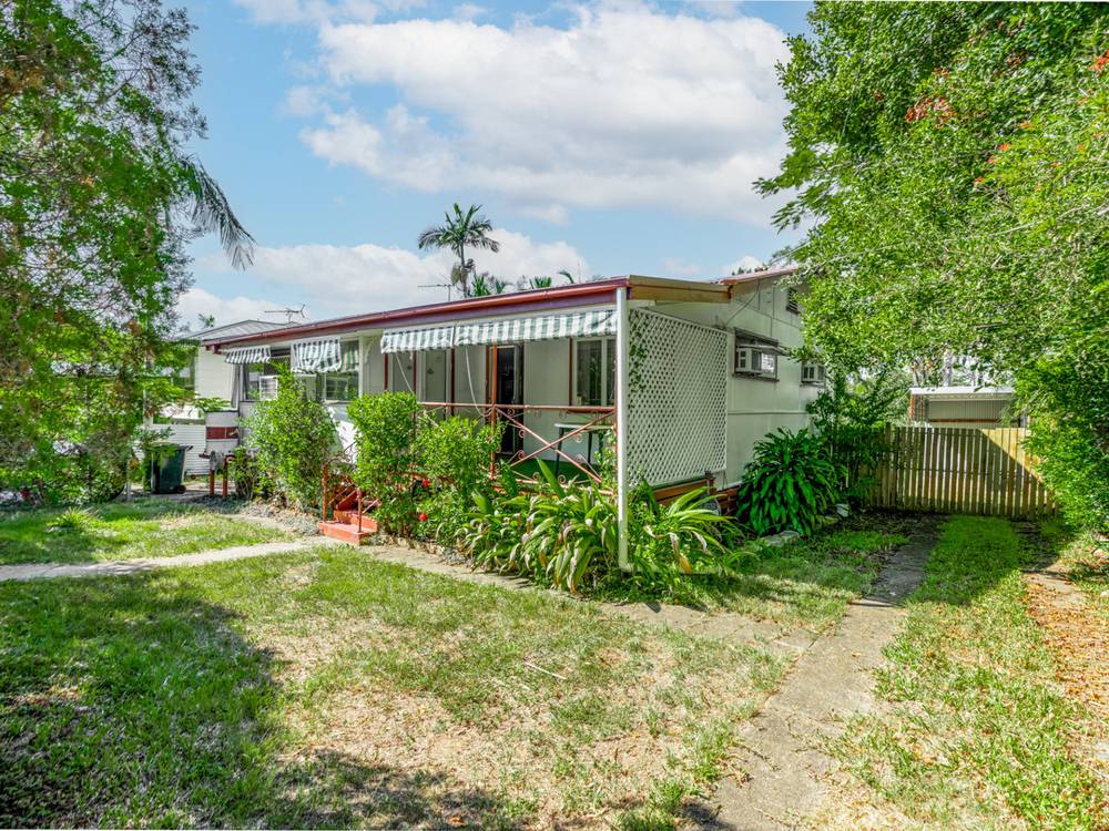 14 Sheppards Drive, GREENBANK, QLD 4124