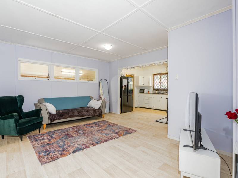 14 Sheppards Drive, GREENBANK, QLD 4124