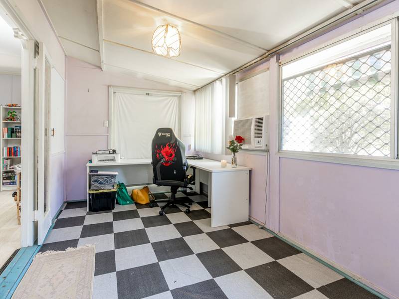 14 Sheppards Drive, GREENBANK, QLD 4124