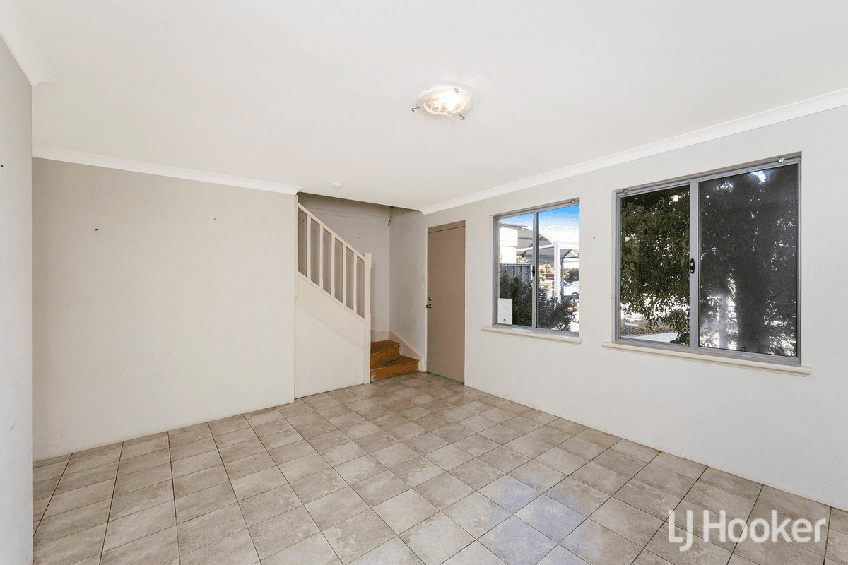 9/14 Wattleglen Avenue, ERSKINE, WA 6210