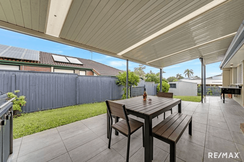 40 Orania Crescent, CALAMVALE, QLD 4116