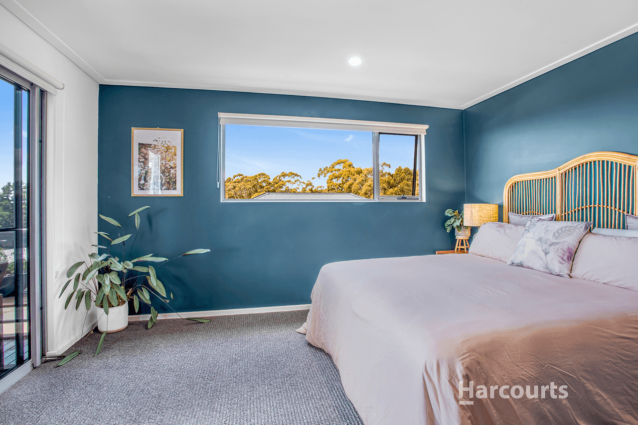 12 Leary Avenue, STONY RISE, TAS 7310