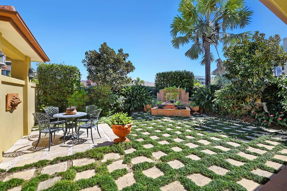 75 Admiralty Drive, Paradise Waters, QLD 4217