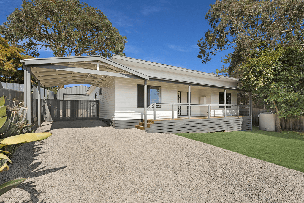 8 Stephen Road, WANDIN NORTH, VIC 3139