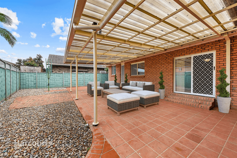 13 Coolawin Crescent, Shellharbour, NSW 2529