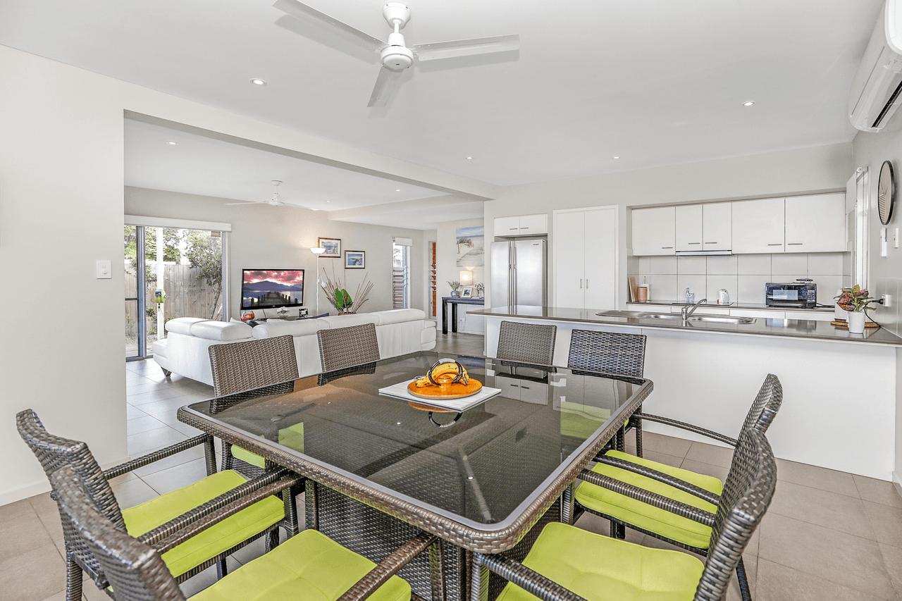 101 Harbour Drive, TRINITY PARK, QLD 4879