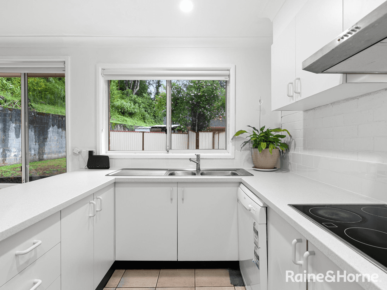 7/10 Albert Street, OURIMBAH, NSW 2258